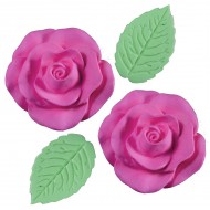 Rosa Bolacha Cód.238 (Pacote c/ 4 pçs 2 rosas e 2 folhas. Medidas 3,5cm)